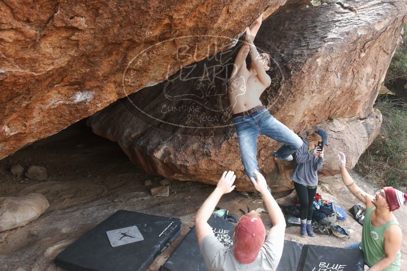 Bouldering in Hueco Tanks on 11/24/2018 with Blue Lizard Climbing and Yoga

Filename: SRM_20181124_1330401.jpg
Aperture: f/5.6
Shutter Speed: 1/250
Body: Canon EOS-1D Mark II
Lens: Canon EF 16-35mm f/2.8 L