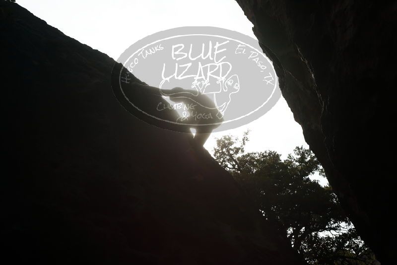 Bouldering in Hueco Tanks on 11/23/2018 with Blue Lizard Climbing and Yoga

Filename: SRM_20181123_1542410.jpg
Aperture: f/13.0
Shutter Speed: 1/200
Body: Canon EOS-1D Mark II
Lens: Canon EF 50mm f/1.8 II