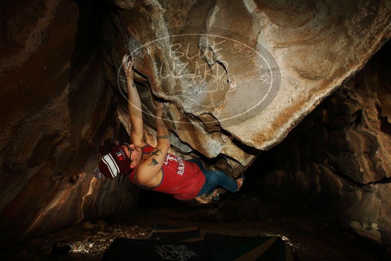 Bouldering in Hueco Tanks on 11/23/2018 with Blue Lizard Climbing and Yoga

Filename: SRM_20181123_1726020.jpg
Aperture: f/8.0
Shutter Speed: 1/250
Body: Canon EOS-1D Mark II
Lens: Canon EF 16-35mm f/2.8 L