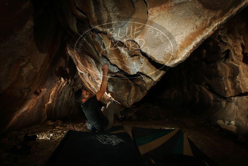 Bouldering in Hueco Tanks on 11/23/2018 with Blue Lizard Climbing and Yoga

Filename: SRM_20181123_1734530.jpg
Aperture: f/8.0
Shutter Speed: 1/250
Body: Canon EOS-1D Mark II
Lens: Canon EF 16-35mm f/2.8 L