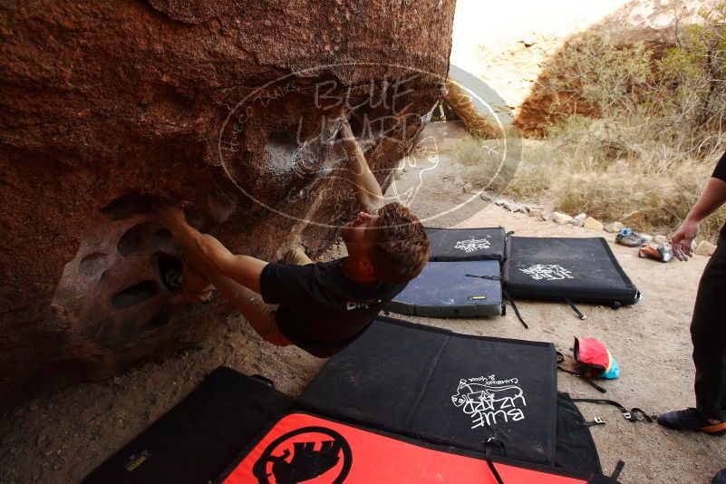 Bouldering in Hueco Tanks on 11/22/2018 with Blue Lizard Climbing and Yoga

Filename: SRM_20181122_1039540.jpg
Aperture: f/4.5
Shutter Speed: 1/500
Body: Canon EOS-1D Mark II
Lens: Canon EF 16-35mm f/2.8 L