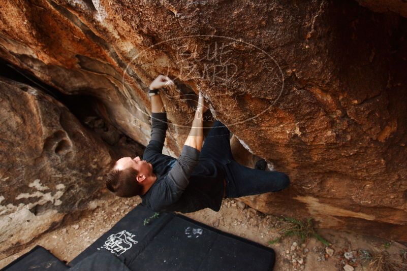 Bouldering in Hueco Tanks on 11/22/2018 with Blue Lizard Climbing and Yoga

Filename: SRM_20181122_1118580.jpg
Aperture: f/4.0
Shutter Speed: 1/250
Body: Canon EOS-1D Mark II
Lens: Canon EF 16-35mm f/2.8 L