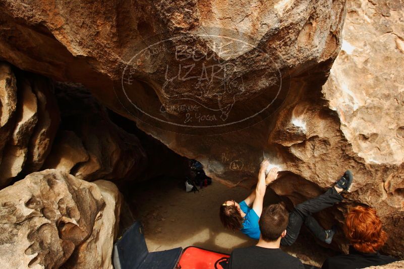 Bouldering in Hueco Tanks on 11/22/2018 with Blue Lizard Climbing and Yoga

Filename: SRM_20181122_1311480.jpg
Aperture: f/5.6
Shutter Speed: 1/1000
Body: Canon EOS-1D Mark II
Lens: Canon EF 16-35mm f/2.8 L