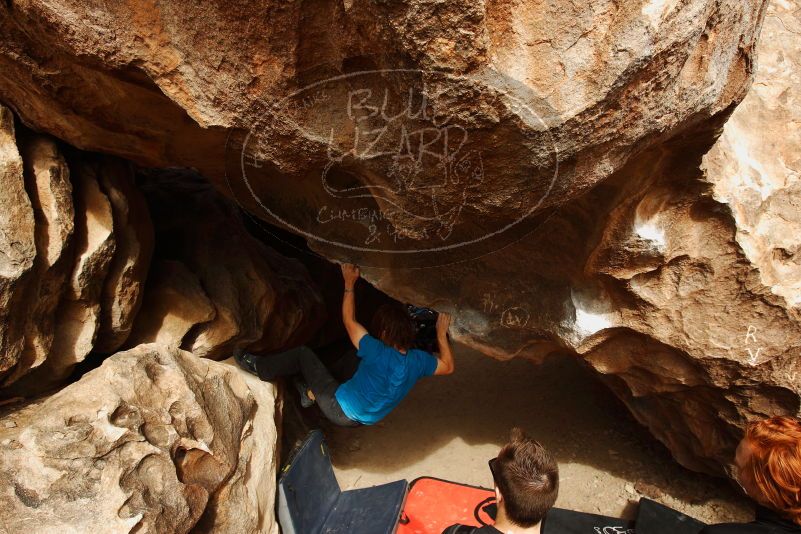 Bouldering in Hueco Tanks on 11/22/2018 with Blue Lizard Climbing and Yoga

Filename: SRM_20181122_1317490.jpg
Aperture: f/5.6
Shutter Speed: 1/1000
Body: Canon EOS-1D Mark II
Lens: Canon EF 16-35mm f/2.8 L