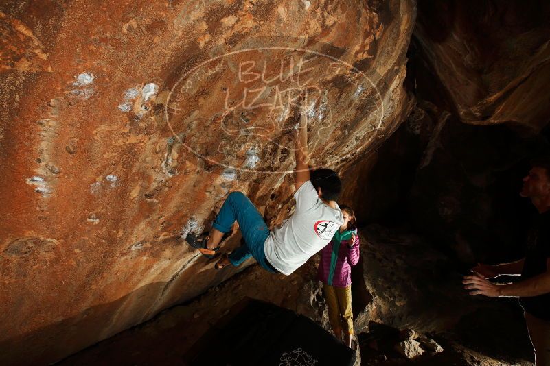 Bouldering in Hueco Tanks on 11/22/2018 with Blue Lizard Climbing and Yoga

Filename: SRM_20181122_1448560.jpg
Aperture: f/8.0
Shutter Speed: 1/250
Body: Canon EOS-1D Mark II
Lens: Canon EF 16-35mm f/2.8 L