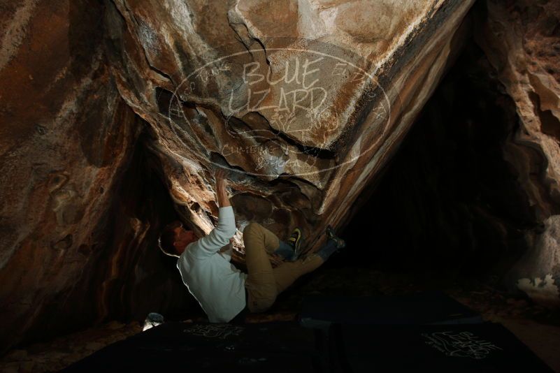 Bouldering in Hueco Tanks on 11/22/2018 with Blue Lizard Climbing and Yoga

Filename: SRM_20181122_1640060.jpg
Aperture: f/8.0
Shutter Speed: 1/250
Body: Canon EOS-1D Mark II
Lens: Canon EF 16-35mm f/2.8 L