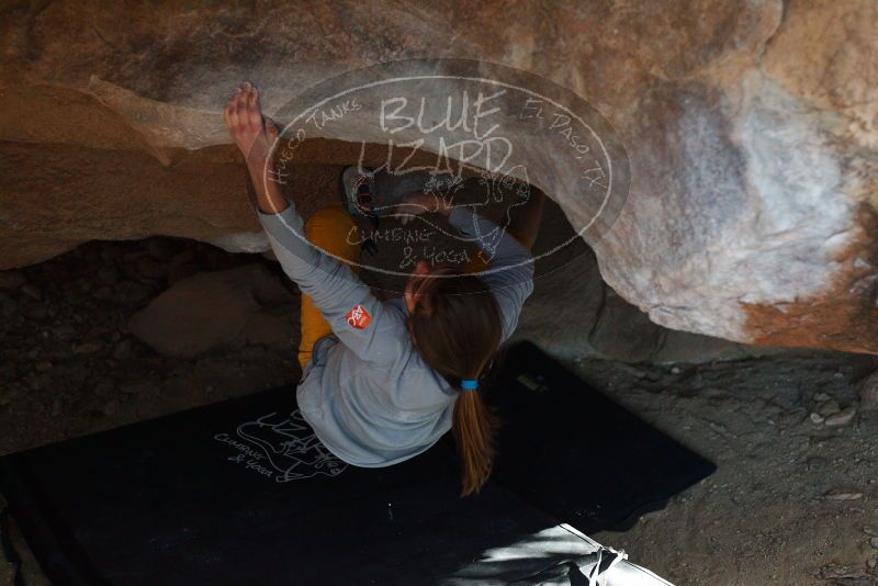 Bouldering in Hueco Tanks on 11/19/2018 with Blue Lizard Climbing and Yoga

Filename: SRM_20181119_1559200.jpg
Aperture: f/2.8
Shutter Speed: 1/250
Body: Canon EOS-1D Mark II
Lens: Canon EF 50mm f/1.8 II