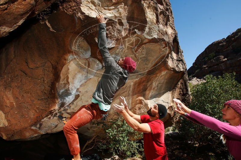 Bouldering in Hueco Tanks on 11/09/2018 with Blue Lizard Climbing and Yoga

Filename: SRM_20181109_1330470.jpg
Aperture: f/8.0
Shutter Speed: 1/250
Body: Canon EOS-1D Mark II
Lens: Canon EF 16-35mm f/2.8 L