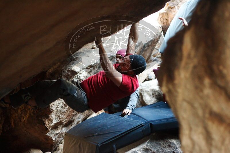 Bouldering in Hueco Tanks on 11/09/2018 with Blue Lizard Climbing and Yoga

Filename: SRM_20181109_1603390.jpg
Aperture: f/2.2
Shutter Speed: 1/160
Body: Canon EOS-1D Mark II
Lens: Canon EF 50mm f/1.8 II