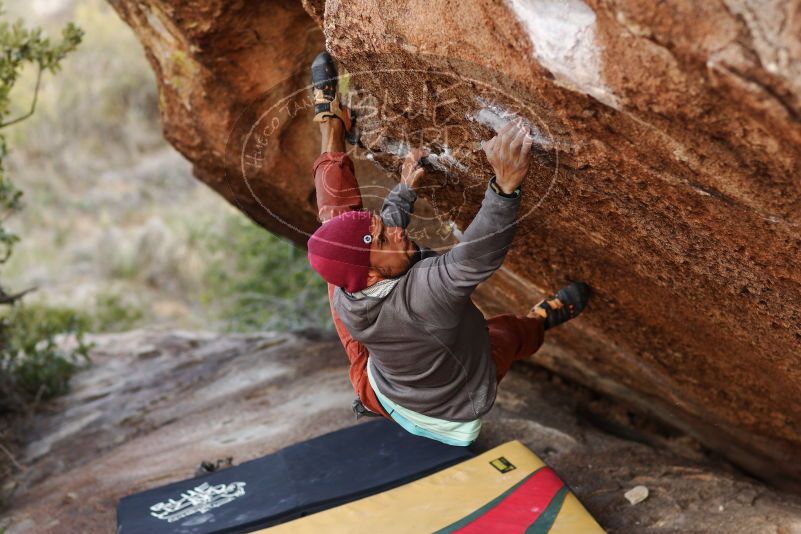 Bouldering in Hueco Tanks on 11/09/2018 with Blue Lizard Climbing and Yoga

Filename: SRM_20181109_1713420.jpg
Aperture: f/2.8
Shutter Speed: 1/400
Body: Canon EOS-1D Mark II
Lens: Canon EF 85mm f/1.2 L II