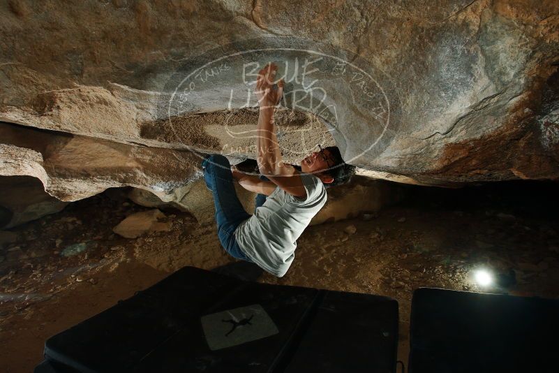 Bouldering in Hueco Tanks on 12/01/2018 with Blue Lizard Climbing and Yoga

Filename: SRM_20181201_1106180.jpg
Aperture: f/8.0
Shutter Speed: 1/250
Body: Canon EOS-1D Mark II
Lens: Canon EF 16-35mm f/2.8 L