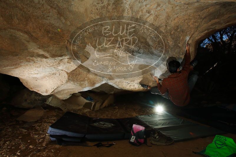 Bouldering in Hueco Tanks on 12/01/2018 with Blue Lizard Climbing and Yoga

Filename: SRM_20181201_1118210.jpg
Aperture: f/8.0
Shutter Speed: 1/250
Body: Canon EOS-1D Mark II
Lens: Canon EF 16-35mm f/2.8 L