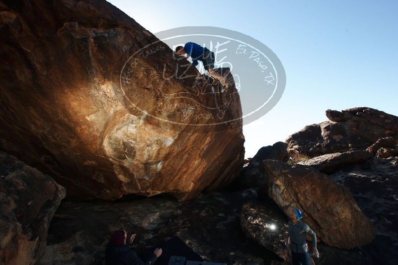 Bouldering in Hueco Tanks on 12/01/2018 with Blue Lizard Climbing and Yoga

Filename: SRM_20181201_1135450.jpg
Aperture: f/8.0
Shutter Speed: 1/160
Body: Canon EOS-1D Mark II
Lens: Canon EF 16-35mm f/2.8 L