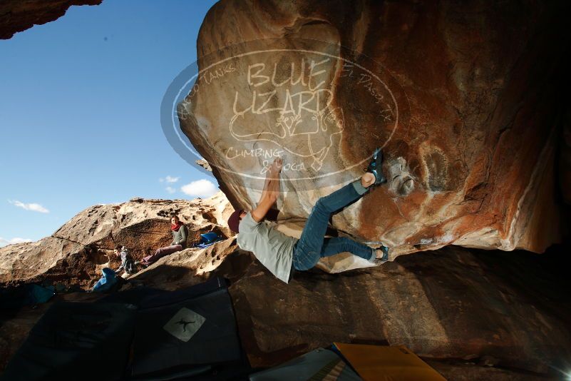 Bouldering in Hueco Tanks on 12/01/2018 with Blue Lizard Climbing and Yoga

Filename: SRM_20181201_1553080.jpg
Aperture: f/8.0
Shutter Speed: 1/250
Body: Canon EOS-1D Mark II
Lens: Canon EF 16-35mm f/2.8 L