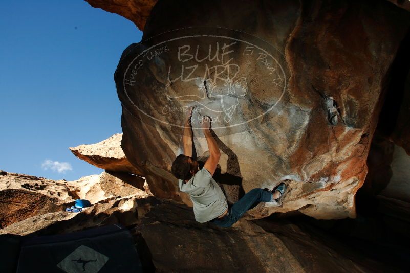 Bouldering in Hueco Tanks on 12/01/2018 with Blue Lizard Climbing and Yoga

Filename: SRM_20181201_1611080.jpg
Aperture: f/8.0
Shutter Speed: 1/250
Body: Canon EOS-1D Mark II
Lens: Canon EF 16-35mm f/2.8 L