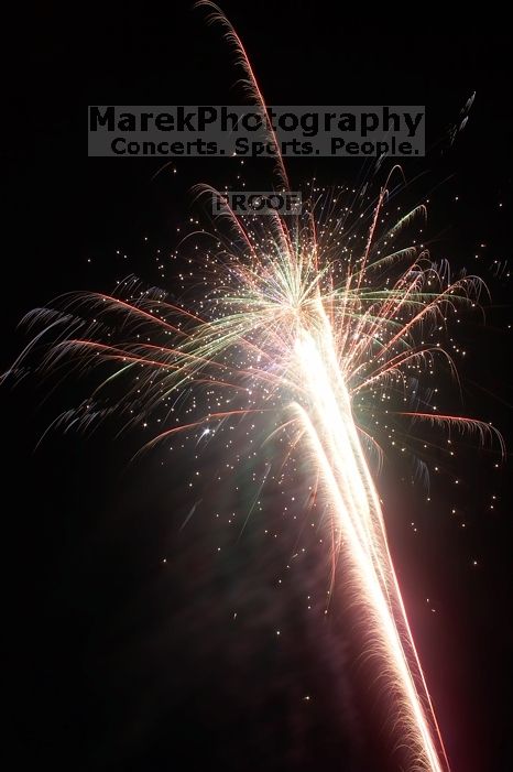 Independence day fireworks, outside of Austin, TX.

Filename: SRM_20060704_211246_9.jpg
Aperture: f/18.0
Shutter Speed: 8/1
Body: Canon EOS 20D
Lens: Canon EF-S 18-55mm f/3.5-5.6