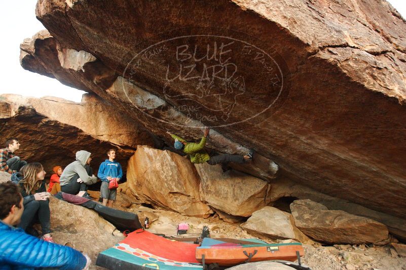 Bouldering in Hueco Tanks on 12/01/2018 with Blue Lizard Climbing and Yoga

Filename: SRM_20181201_1752420.jpg
Aperture: f/4.0
Shutter Speed: 1/250
Body: Canon EOS-1D Mark II
Lens: Canon EF 16-35mm f/2.8 L