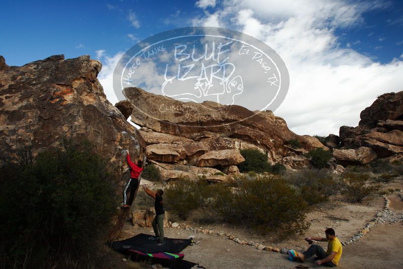 Bouldering in Hueco Tanks on 12/02/2018 with Blue Lizard Climbing and Yoga

Filename: SRM_20181202_1110260.jpg
Aperture: f/6.3
Shutter Speed: 1/250
Body: Canon EOS-1D Mark II
Lens: Canon EF 16-35mm f/2.8 L