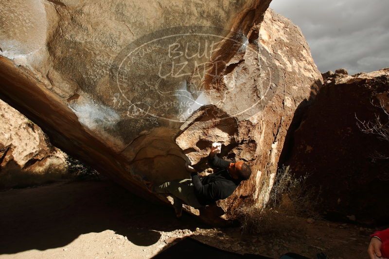 Bouldering in Hueco Tanks on 12/02/2018 with Blue Lizard Climbing and Yoga

Filename: SRM_20181202_1438050.jpg
Aperture: f/8.0
Shutter Speed: 1/250
Body: Canon EOS-1D Mark II
Lens: Canon EF 16-35mm f/2.8 L