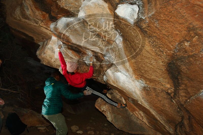 Bouldering in Hueco Tanks on 12/02/2018 with Blue Lizard Climbing and Yoga

Filename: SRM_20181202_1622300.jpg
Aperture: f/7.1
Shutter Speed: 1/250
Body: Canon EOS-1D Mark II
Lens: Canon EF 16-35mm f/2.8 L