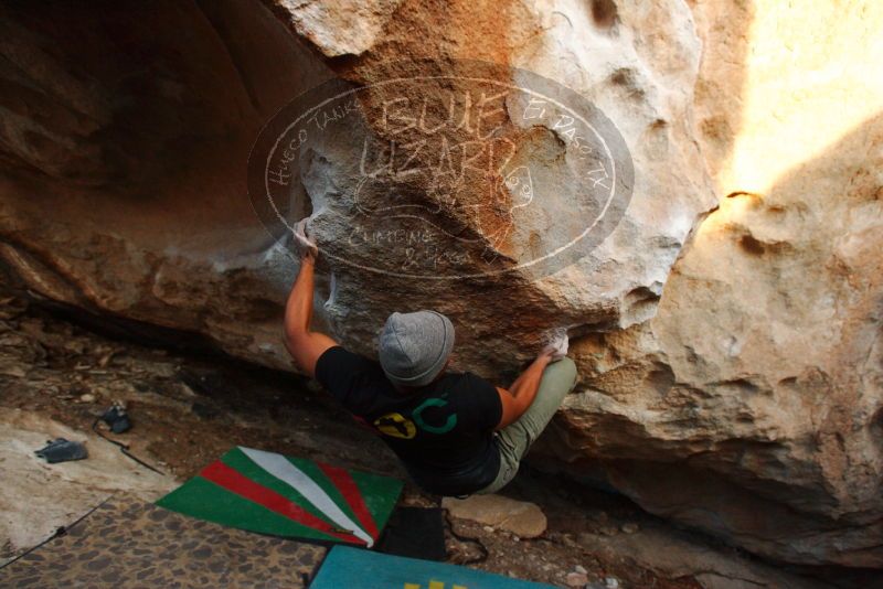 Bouldering in Hueco Tanks on 12/02/2018 with Blue Lizard Climbing and Yoga

Filename: SRM_20181202_1743170.jpg
Aperture: f/4.5
Shutter Speed: 1/200
Body: Canon EOS-1D Mark II
Lens: Canon EF 16-35mm f/2.8 L