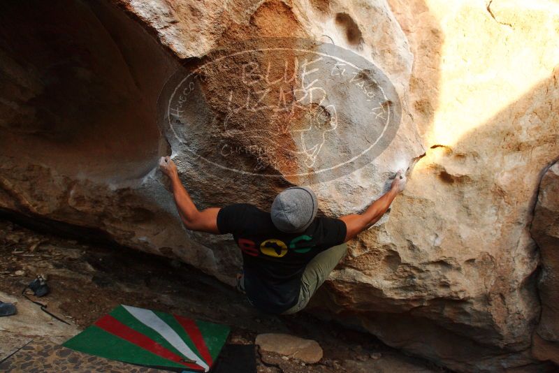 Bouldering in Hueco Tanks on 12/02/2018 with Blue Lizard Climbing and Yoga

Filename: SRM_20181202_1743190.jpg
Aperture: f/4.5
Shutter Speed: 1/200
Body: Canon EOS-1D Mark II
Lens: Canon EF 16-35mm f/2.8 L