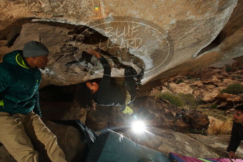 Bouldering in Hueco Tanks on 12/08/2018 with Blue Lizard Climbing and Yoga

Filename: SRM_20181208_1348330.jpg
Aperture: f/8.0
Shutter Speed: 1/250
Body: Canon EOS-1D Mark II
Lens: Canon EF 16-35mm f/2.8 L