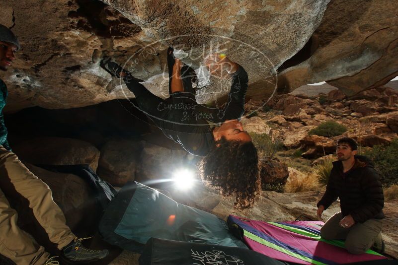 Bouldering in Hueco Tanks on 12/08/2018 with Blue Lizard Climbing and Yoga

Filename: SRM_20181208_1348380.jpg
Aperture: f/8.0
Shutter Speed: 1/250
Body: Canon EOS-1D Mark II
Lens: Canon EF 16-35mm f/2.8 L