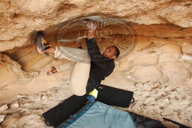 Bouldering in Hueco Tanks on 12/08/2018 with Blue Lizard Climbing and Yoga

Filename: SRM_20181208_1621290.jpg
Aperture: f/4.5
Shutter Speed: 1/250
Body: Canon EOS-1D Mark II
Lens: Canon EF 16-35mm f/2.8 L