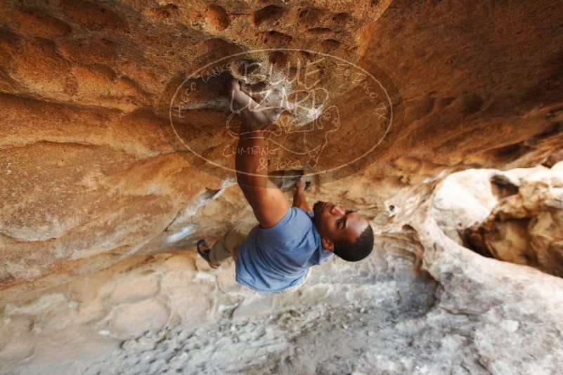 Bouldering in Hueco Tanks on 12/08/2018 with Blue Lizard Climbing and Yoga

Filename: SRM_20181208_1701100.jpg
Aperture: f/4.0
Shutter Speed: 1/250
Body: Canon EOS-1D Mark II
Lens: Canon EF 16-35mm f/2.8 L