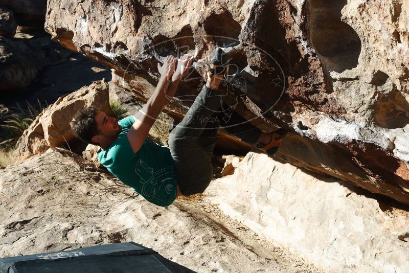 Bouldering in Hueco Tanks on 12/09/2018 with Blue Lizard Climbing and Yoga

Filename: SRM_20181209_1055560.jpg
Aperture: f/7.1
Shutter Speed: 1/250
Body: Canon EOS-1D Mark II
Lens: Canon EF 50mm f/1.8 II