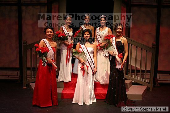 Miss Asian Atlanta pageant, 2004.

Filename: img_0973_std.jpg
Aperture: f/3.5
Shutter Speed: 1/160
Body: Canon EOS DIGITAL REBEL
Lens: Canon EF-S 18-55mm f/3.5-5.6