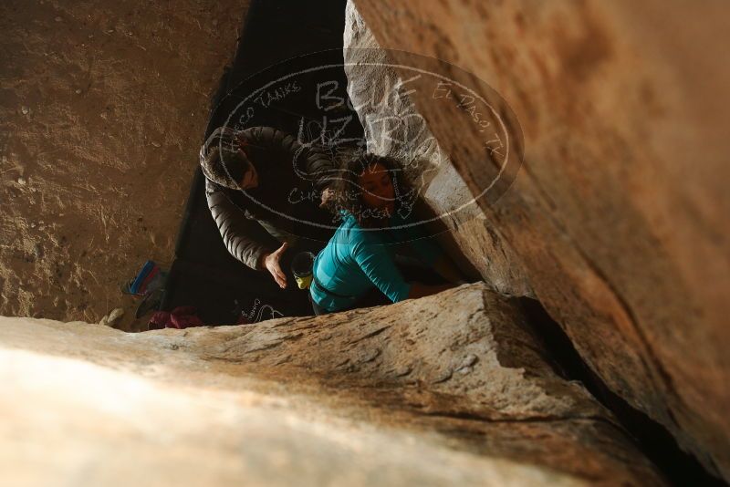 Bouldering in Hueco Tanks on 12/09/2018 with Blue Lizard Climbing and Yoga

Filename: SRM_20181209_1457480.jpg
Aperture: f/5.6
Shutter Speed: 1/250
Body: Canon EOS-1D Mark II
Lens: Canon EF 16-35mm f/2.8 L