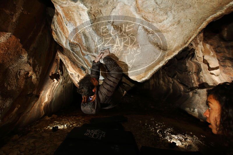 Bouldering in Hueco Tanks on 12/14/2018 with Blue Lizard Climbing and Yoga

Filename: SRM_20181214_1353420.jpg
Aperture: f/5.6
Shutter Speed: 1/250
Body: Canon EOS-1D Mark II
Lens: Canon EF 16-35mm f/2.8 L