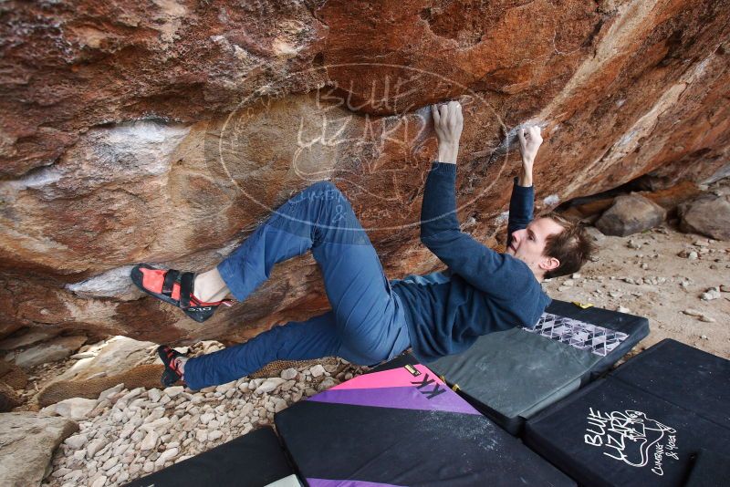 Bouldering in Hueco Tanks on 12/21/2018 with Blue Lizard Climbing and Yoga

Filename: SRM_20181221_1236380.jpg
Aperture: f/5.0
Shutter Speed: 1/250
Body: Canon EOS-1D Mark II
Lens: Canon EF 16-35mm f/2.8 L