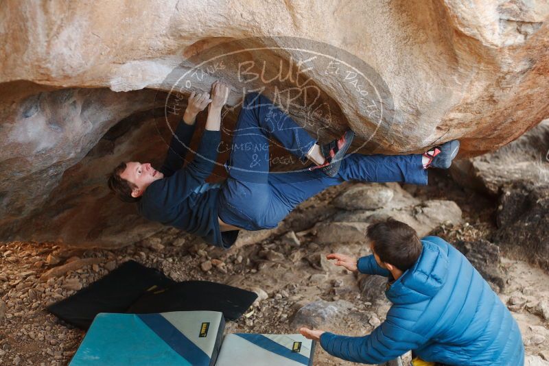 Bouldering in Hueco Tanks on 12/21/2018 with Blue Lizard Climbing and Yoga

Filename: SRM_20181221_1318050.jpg
Aperture: f/2.8
Shutter Speed: 1/250
Body: Canon EOS-1D Mark II
Lens: Canon EF 50mm f/1.8 II