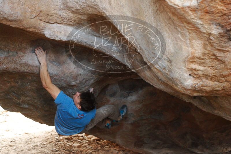 Bouldering in Hueco Tanks on 12/21/2018 with Blue Lizard Climbing and Yoga

Filename: SRM_20181221_1447210.jpg
Aperture: f/3.5
Shutter Speed: 1/250
Body: Canon EOS-1D Mark II
Lens: Canon EF 50mm f/1.8 II