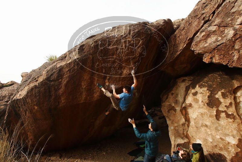 Bouldering in Hueco Tanks on 12/21/2018 with Blue Lizard Climbing and Yoga

Filename: SRM_20181221_1500501.jpg
Aperture: f/8.0
Shutter Speed: 1/250
Body: Canon EOS-1D Mark II
Lens: Canon EF 16-35mm f/2.8 L