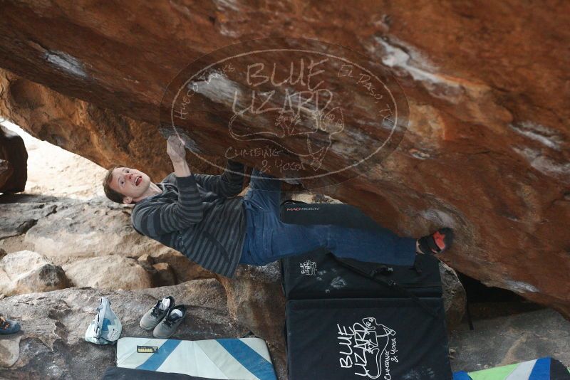 Bouldering in Hueco Tanks on 12/21/2018 with Blue Lizard Climbing and Yoga

Filename: SRM_20181221_1649060.jpg
Aperture: f/3.2
Shutter Speed: 1/250
Body: Canon EOS-1D Mark II
Lens: Canon EF 50mm f/1.8 II