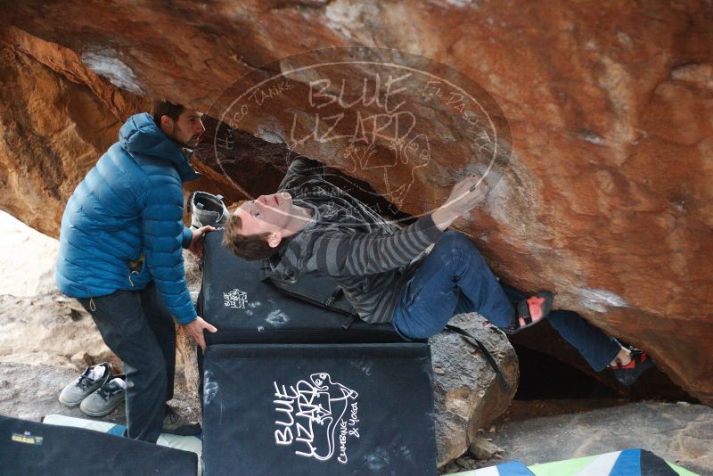 Bouldering in Hueco Tanks on 12/21/2018 with Blue Lizard Climbing and Yoga

Filename: SRM_20181221_1655070.jpg
Aperture: f/2.2
Shutter Speed: 1/250
Body: Canon EOS-1D Mark II
Lens: Canon EF 50mm f/1.8 II