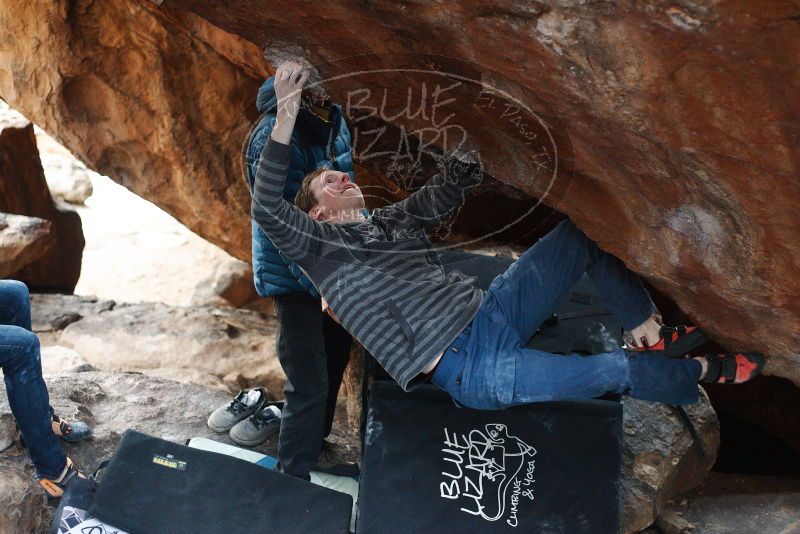 Bouldering in Hueco Tanks on 12/21/2018 with Blue Lizard Climbing and Yoga

Filename: SRM_20181221_1655130.jpg
Aperture: f/2.8
Shutter Speed: 1/250
Body: Canon EOS-1D Mark II
Lens: Canon EF 50mm f/1.8 II