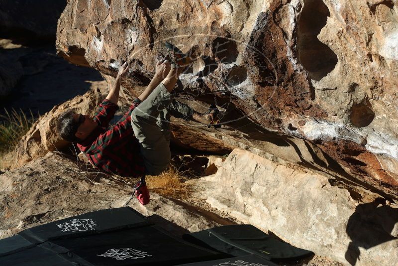 Bouldering in Hueco Tanks on 12/22/2018 with Blue Lizard Climbing and Yoga

Filename: SRM_20181222_1006090.jpg
Aperture: f/4.0
Shutter Speed: 1/800
Body: Canon EOS-1D Mark II
Lens: Canon EF 50mm f/1.8 II