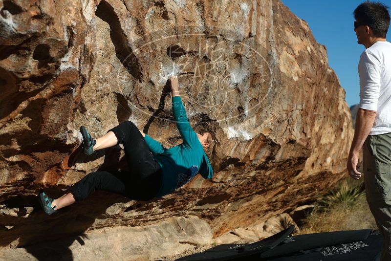 Bouldering in Hueco Tanks on 12/22/2018 with Blue Lizard Climbing and Yoga

Filename: SRM_20181222_1012030.jpg
Aperture: f/4.0
Shutter Speed: 1/1000
Body: Canon EOS-1D Mark II
Lens: Canon EF 50mm f/1.8 II