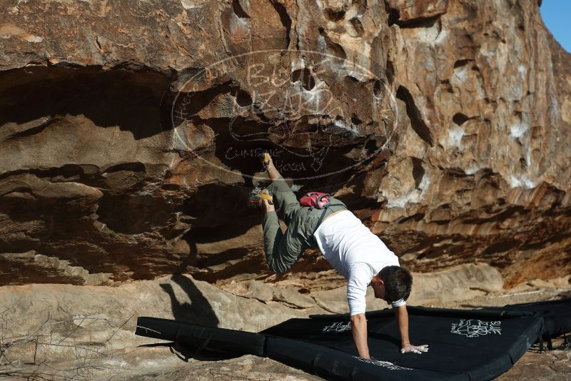 Bouldering in Hueco Tanks on 12/22/2018 with Blue Lizard Climbing and Yoga

Filename: SRM_20181222_1027500.jpg
Aperture: f/4.0
Shutter Speed: 1/800
Body: Canon EOS-1D Mark II
Lens: Canon EF 50mm f/1.8 II