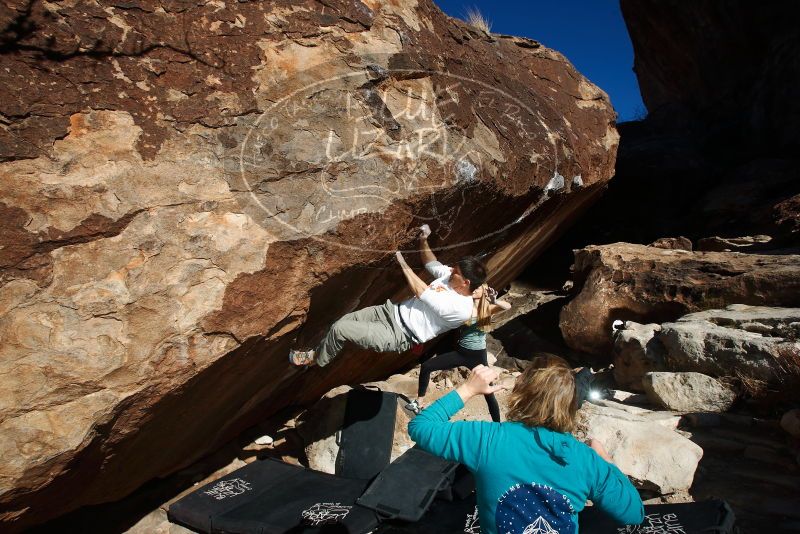 Bouldering in Hueco Tanks on 12/22/2018 with Blue Lizard Climbing and Yoga

Filename: SRM_20181222_1159480.jpg
Aperture: f/9.0
Shutter Speed: 1/250
Body: Canon EOS-1D Mark II
Lens: Canon EF 16-35mm f/2.8 L