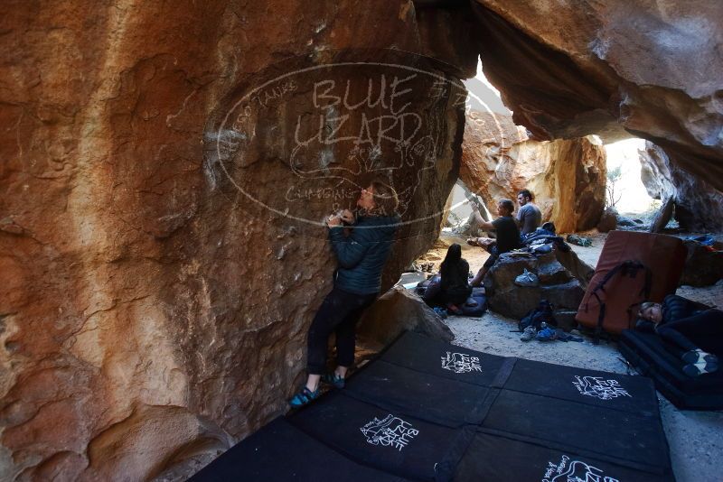 Bouldering in Hueco Tanks on 12/22/2018 with Blue Lizard Climbing and Yoga

Filename: SRM_20181222_1600280.jpg
Aperture: f/4.0
Shutter Speed: 1/125
Body: Canon EOS-1D Mark II
Lens: Canon EF 16-35mm f/2.8 L