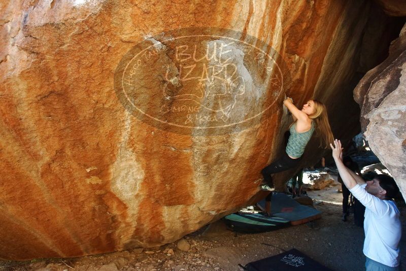 Bouldering in Hueco Tanks on 12/22/2018 with Blue Lizard Climbing and Yoga

Filename: SRM_20181222_1704260.jpg
Aperture: f/4.0
Shutter Speed: 1/250
Body: Canon EOS-1D Mark II
Lens: Canon EF 16-35mm f/2.8 L