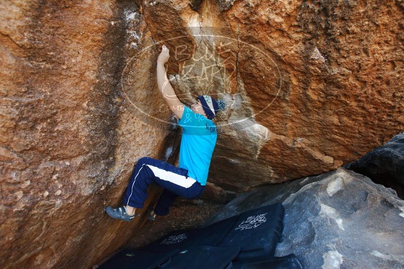 Bouldering in Hueco Tanks on 12/23/2018 with Blue Lizard Climbing and Yoga

Filename: SRM_20181223_1122540.jpg
Aperture: f/4.0
Shutter Speed: 1/250
Body: Canon EOS-1D Mark II
Lens: Canon EF 16-35mm f/2.8 L