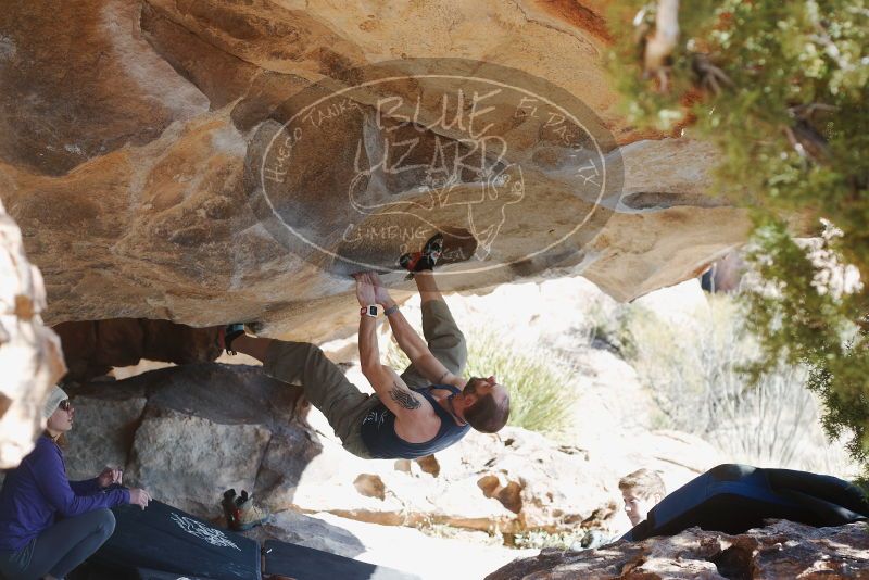 Bouldering in Hueco Tanks on 12/23/2018 with Blue Lizard Climbing and Yoga

Filename: SRM_20181223_1256060.jpg
Aperture: f/4.0
Shutter Speed: 1/320
Body: Canon EOS-1D Mark II
Lens: Canon EF 50mm f/1.8 II