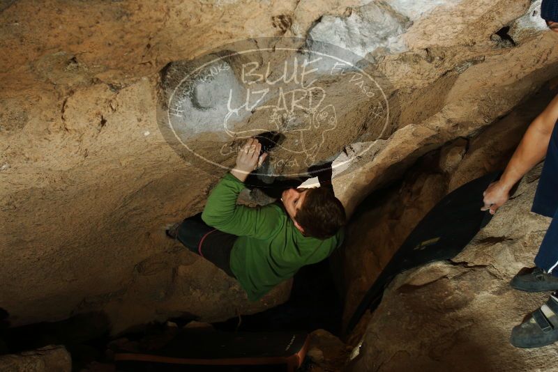 Bouldering in Hueco Tanks on 12/23/2018 with Blue Lizard Climbing and Yoga

Filename: SRM_20181223_1541240.jpg
Aperture: f/8.0
Shutter Speed: 1/250
Body: Canon EOS-1D Mark II
Lens: Canon EF 16-35mm f/2.8 L